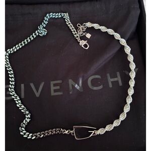 Givenchy women’s necklace